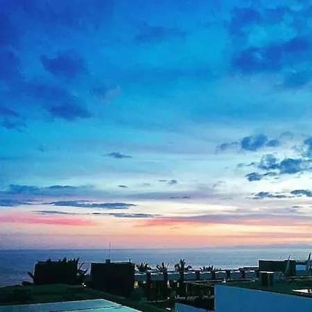 2 Bedrooms House At 400 M Away From The Beach With Sea View Shared Pool And Furnished Terrace Hébergement de vacances
